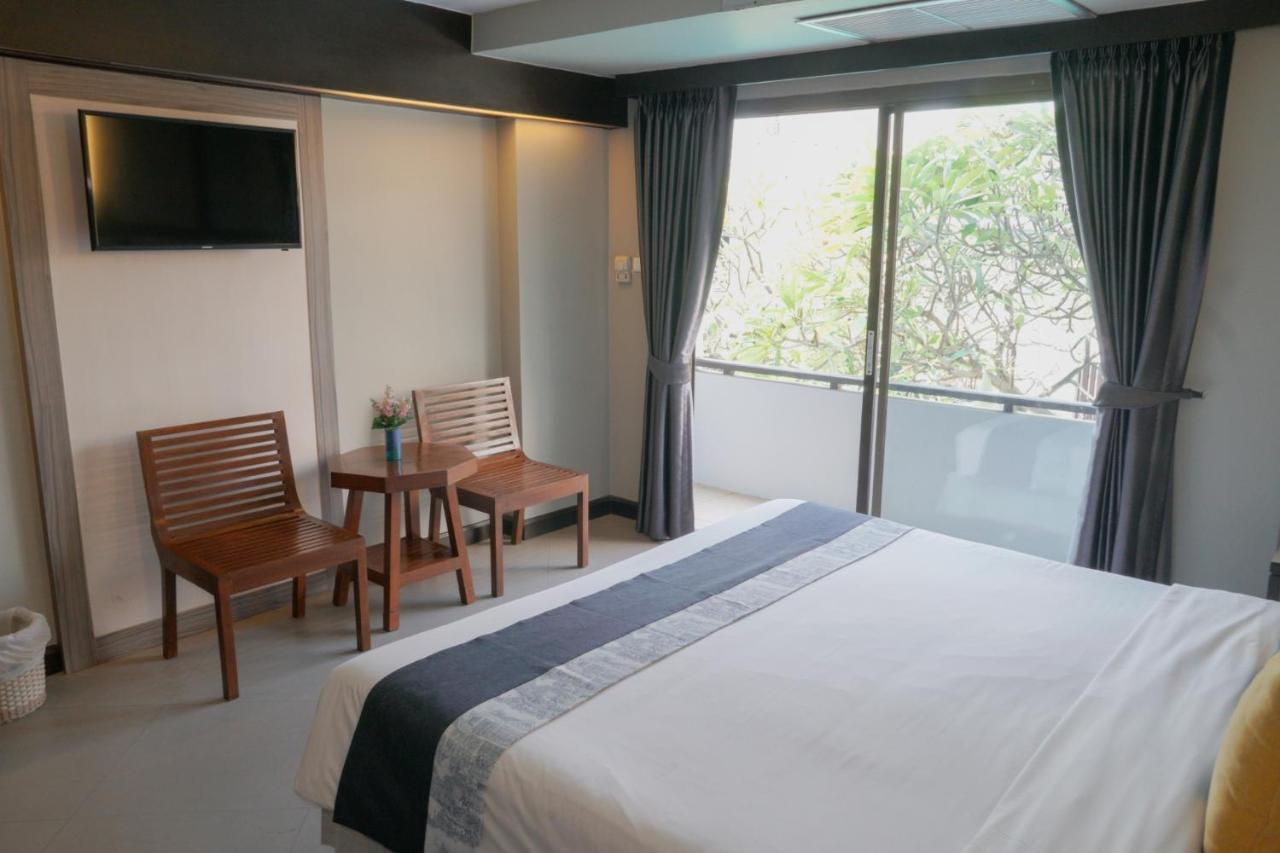 Sea Breeze Jomtien Resort Pattaya Dış mekan fotoğraf