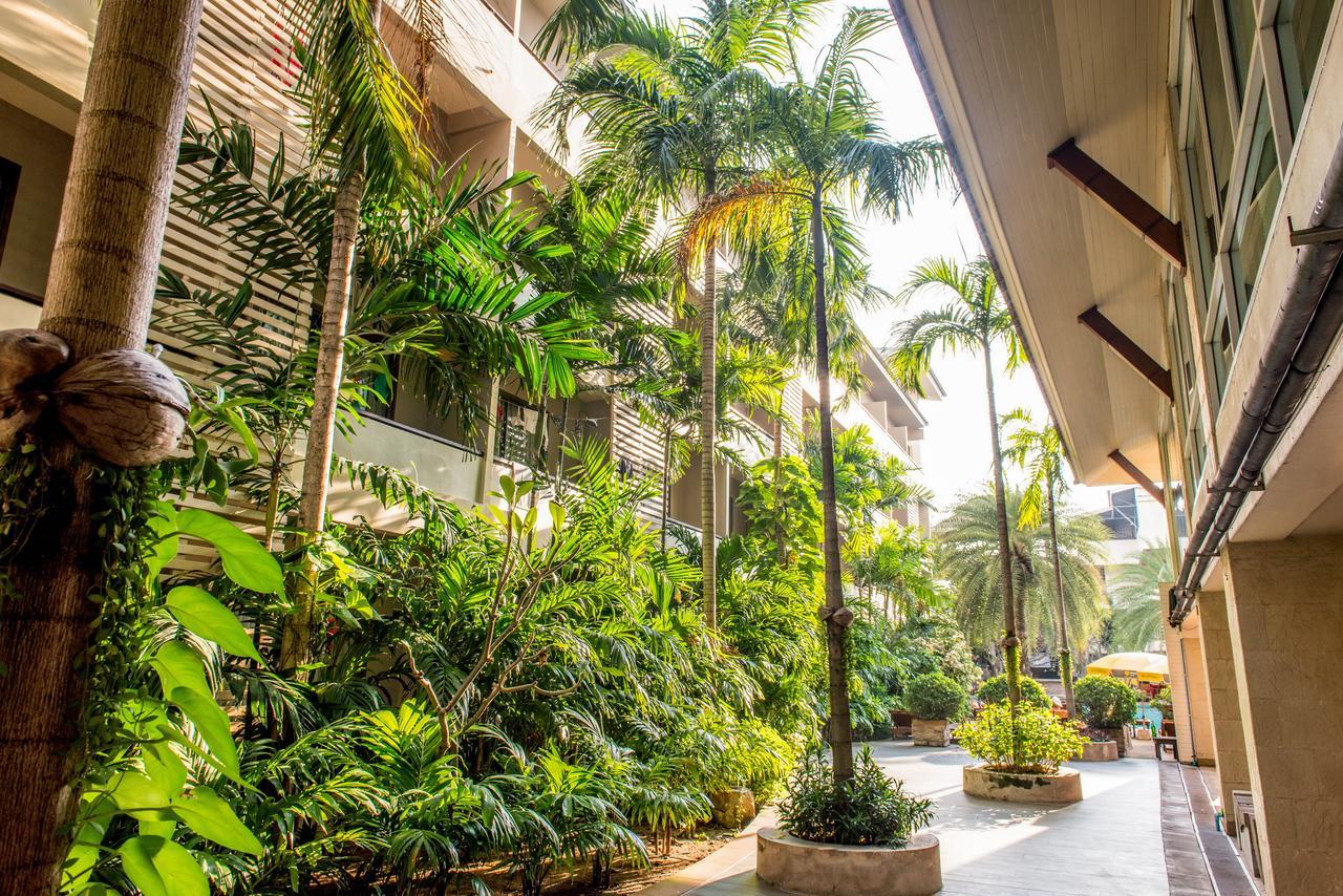 Sea Breeze Jomtien Resort Pattaya Dış mekan fotoğraf